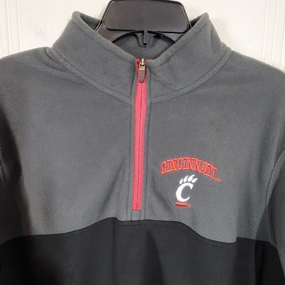 Cincinnati Bearcats Men's Black  & Gray Fleece Pullover - Picture 4 of 5
